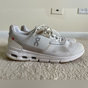 On Cloud Cloudrift lifestyle shoe